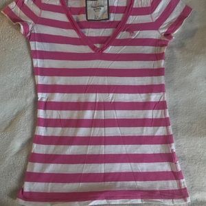 Abercrombie and Fitch t shirt
